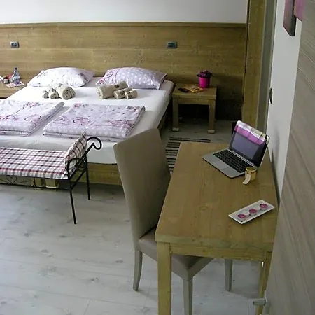 Bed & Breakfast Il Crocevia 3*